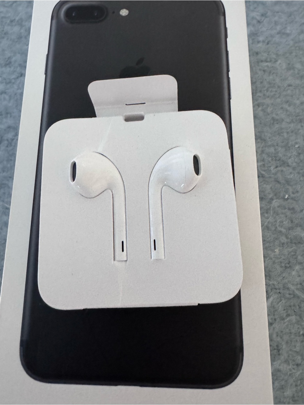 Popular Apple White EarPods Lightning Connector